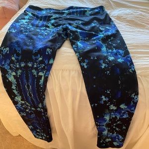 Fabletics multi colored great fitting leggings